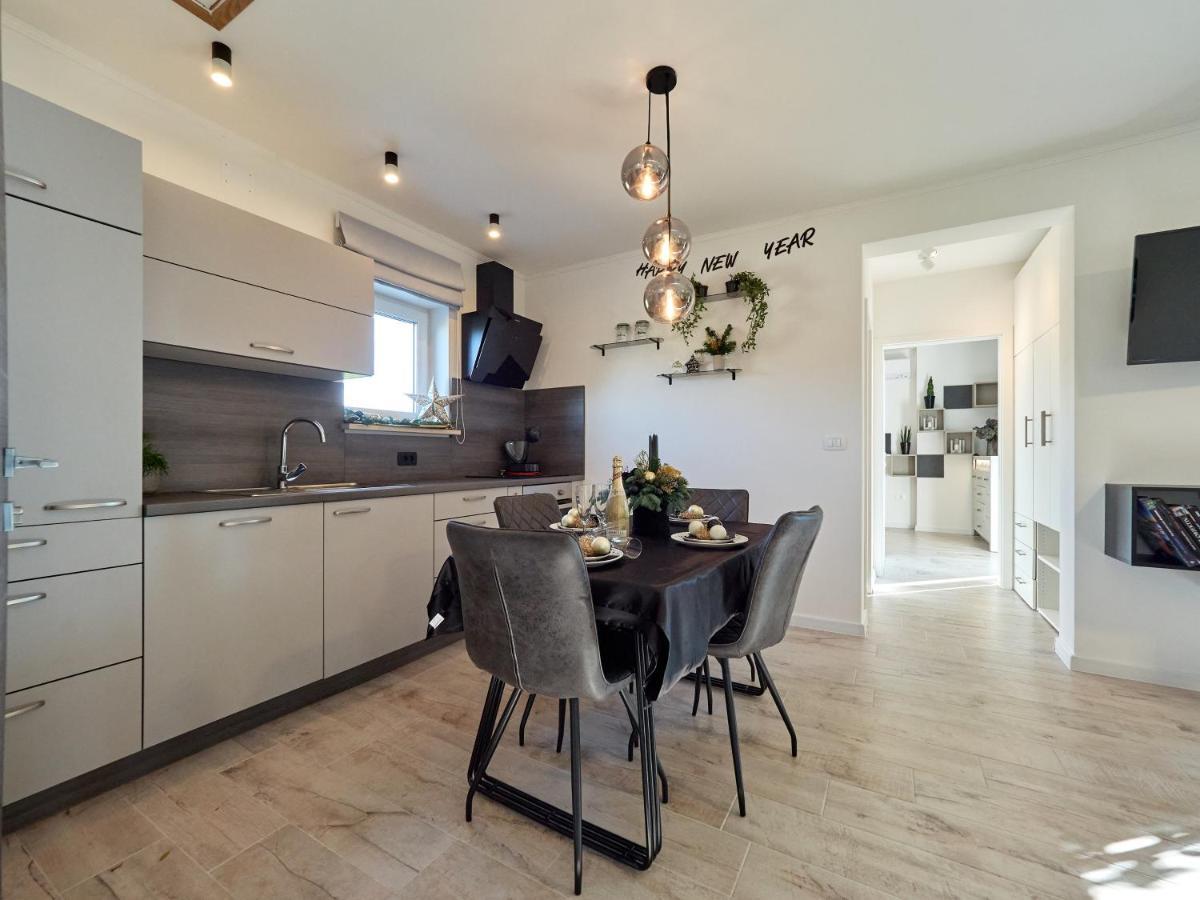 New Apartment Vivano V I D With Amazing View 잠브라티야 외부 사진